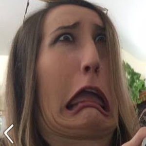 Meet your Posher, Caitlin